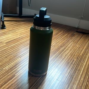 Yeti Rambler 46 oz Highland Olive (discontinued)